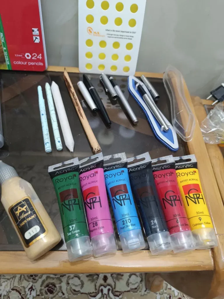 لوازم تحریر و لوازم هنری