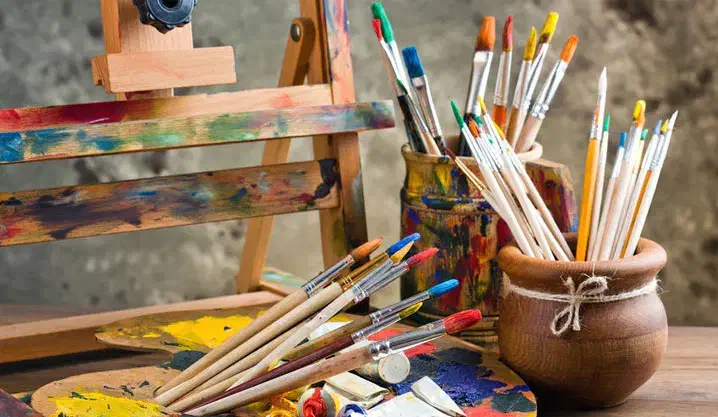وسایل هنری هنرستان و دانشگاه